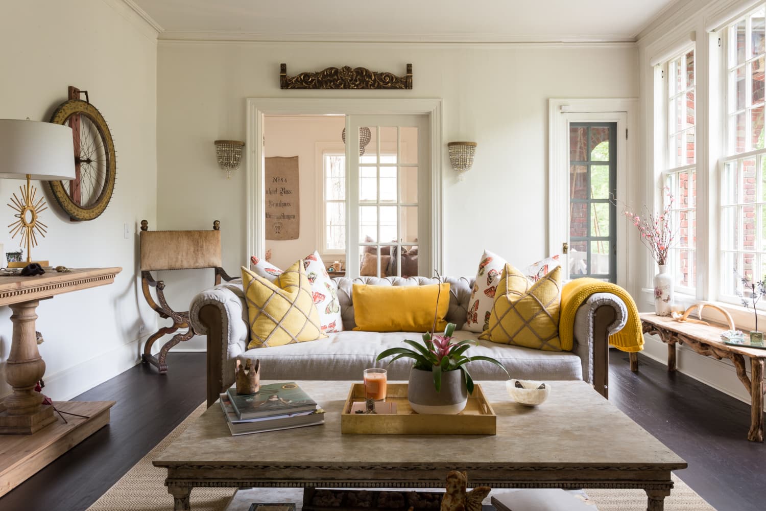 Stop Karate Chopping Your Pillows and Do This Instead, Says One Home